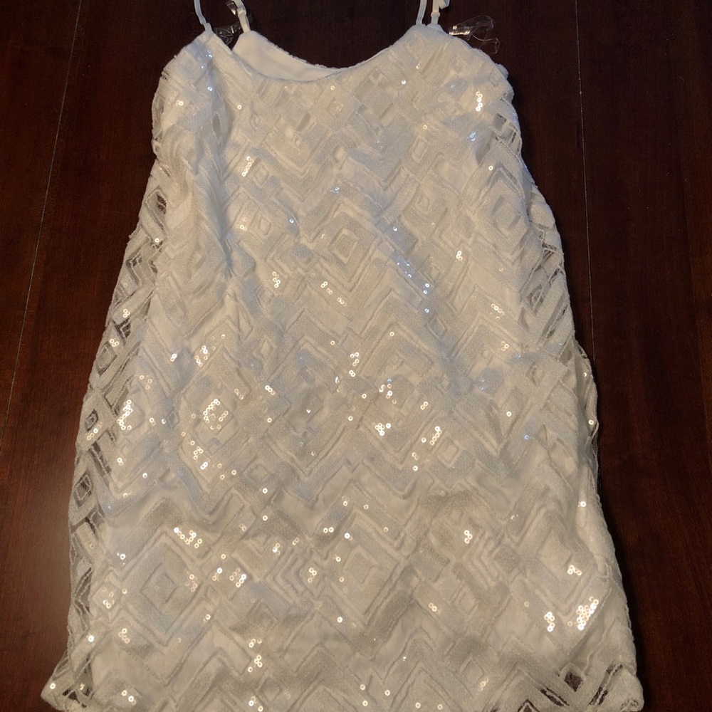 Homecoming dress with design and sparkle